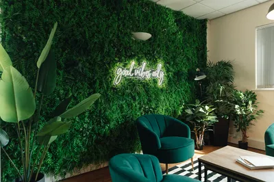 Shape April 2022 HR 24