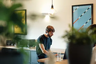 Shape April 2022 HR 202